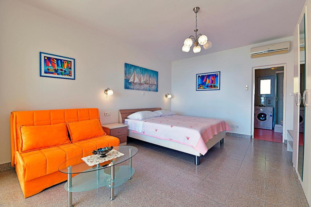 Apartments Tamara フヴァル エクステリア 写真